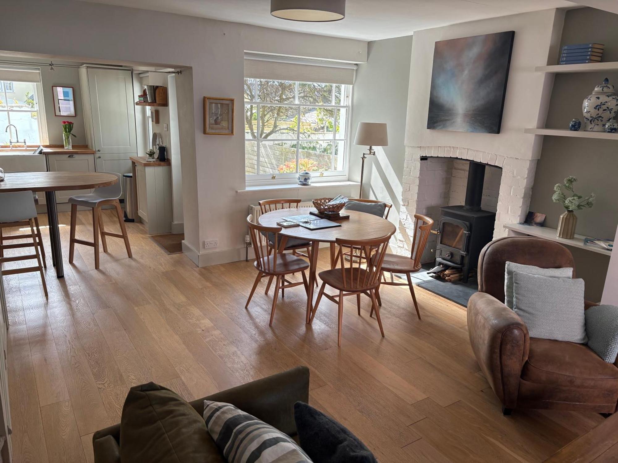 Billie'S Seaside Retreat Villa ไลม์รีจิส ภายนอก รูปภาพ